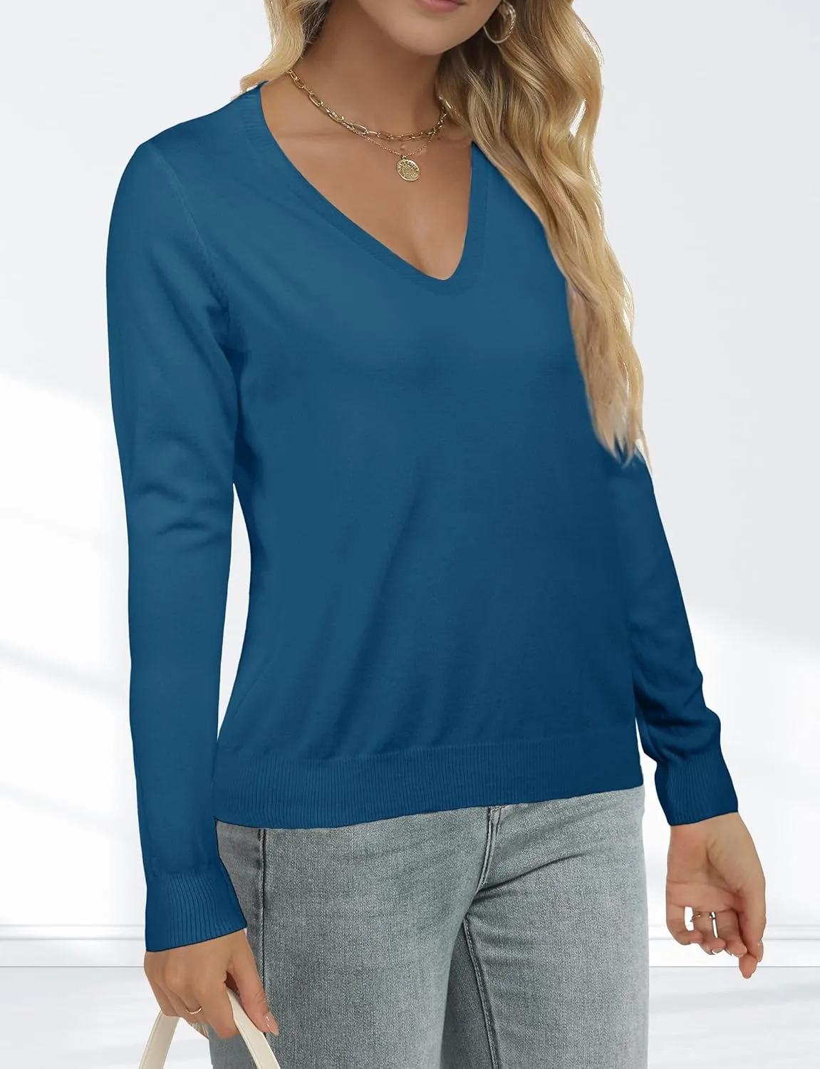 Women's Long Sleeve Pullover V Neck Basic Spring Sweaters 2025 Lightweight Soft Casual Sweater Tops